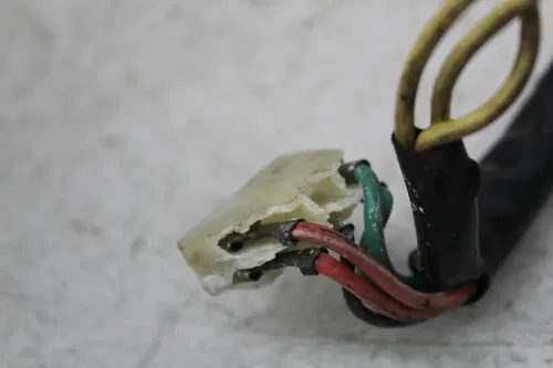 83-85 HONDA XR350R RECTIFIER VOLTAGE REGULATOR (SEE DESCP)