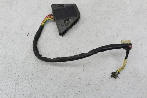 83-85 HONDA XR350R RECTIFIER VOLTAGE REGULATOR (SEE DESCP)
