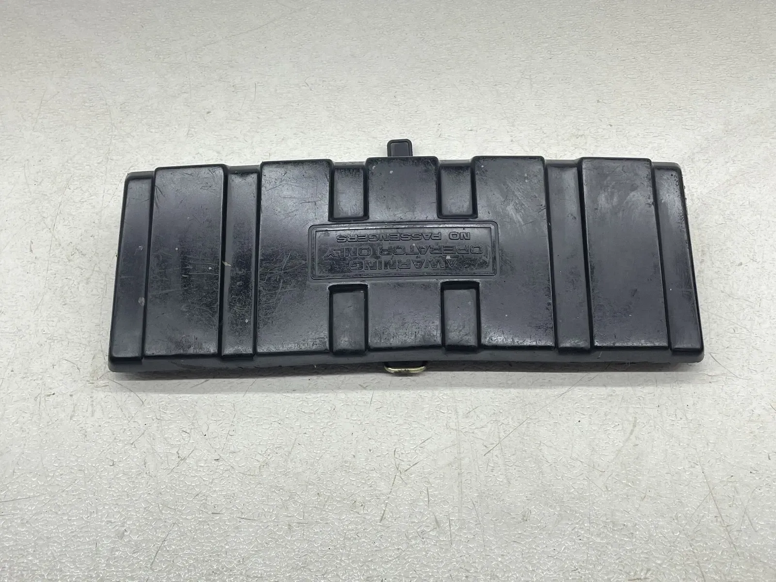 1986 HONDA FOURTRAX 350 TRX350 REAR STORAGE COMPARTMENT TOOL BOX COVER LID