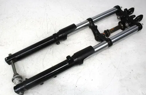 04-16 TRIUMPH THRUXTON 900 FRONT FORKS TRIPLE TREE CLAMP FORK TUBES (SEE DESCP)