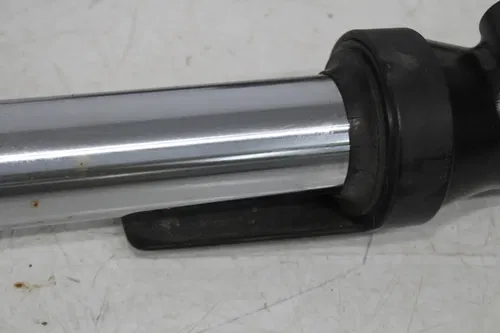04-16 TRIUMPH THRUXTON 900 FRONT FORKS TRIPLE TREE CLAMP FORK TUBES (SEE DESCP)