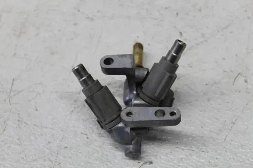 09 KAWASAKI VULCAN 1700 VN1700C NOMAD INTAKE INJECTORS