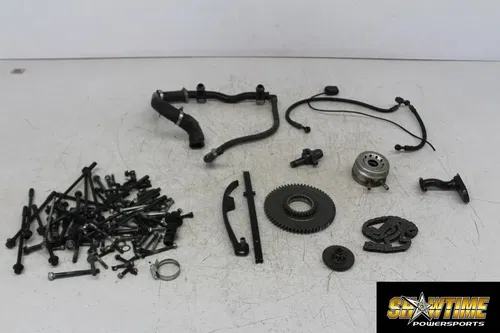 93-95 SUZUKI GSXR750W ENGINE PARTS HARDWARE TIMING GUIDE HEAT EXCHANGER CHAIN