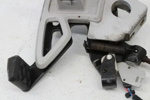 15-16 CAN-AM SPYDER RS LEFT REARSET REAR SET FOOT PEG W SHIFTER