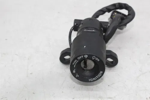 18 TRIUMPH STREET TRIPLE R IGNITION KEY GAS CAP SEAT LOCK ECM ECU IMMOBILIZER