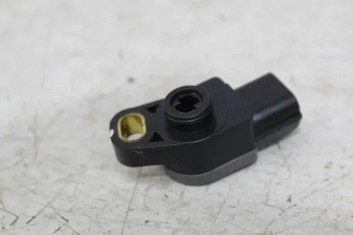 18-23 KAWASAKI NINJA 400 EX400 TPS THROTTLE POSITION SENSOR