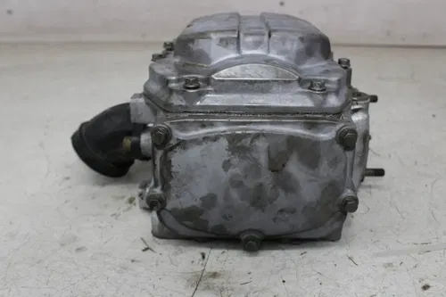 05 POLARIS SPORTSMAN 500 ENGINE MOTOR CYLINDER HEAD CAM VALVES COVER (SEE DESCP)