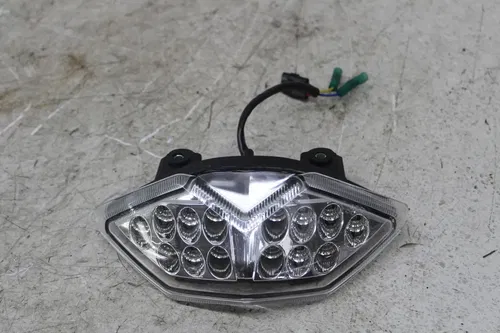 2015 KAWASAKI VERSYS 650 KLE650D ABS REAR TAIL TAILLIGHT BACK BRAKE LIGHT