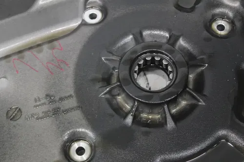 12-16 HARLEY-DAVIDSON ROAD GLIDE SPECIAL FLTRXS 103CI ENGINE INNER CLUTCH COVER