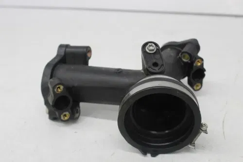 16 Can-am Commander 800r Xt air intake manifold