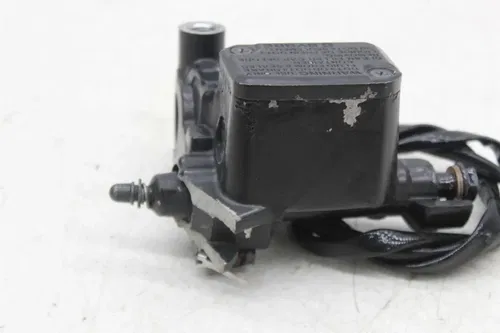 15-25 BMW G310R FRONT BRAKE CALIPER MASTER CYLINDER (READ)