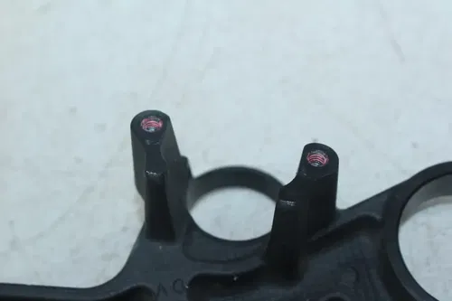 2009 KAWASAKI NINJA ZX6R ZX600R FRONT UPPER FORKS CLAMP TRIPLE TREE STEM