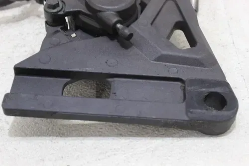 08 YAMAHA ROADLINER S XV1900S RIGHT BRAKE FOOT PEDAL W MASTER AND CALIPER