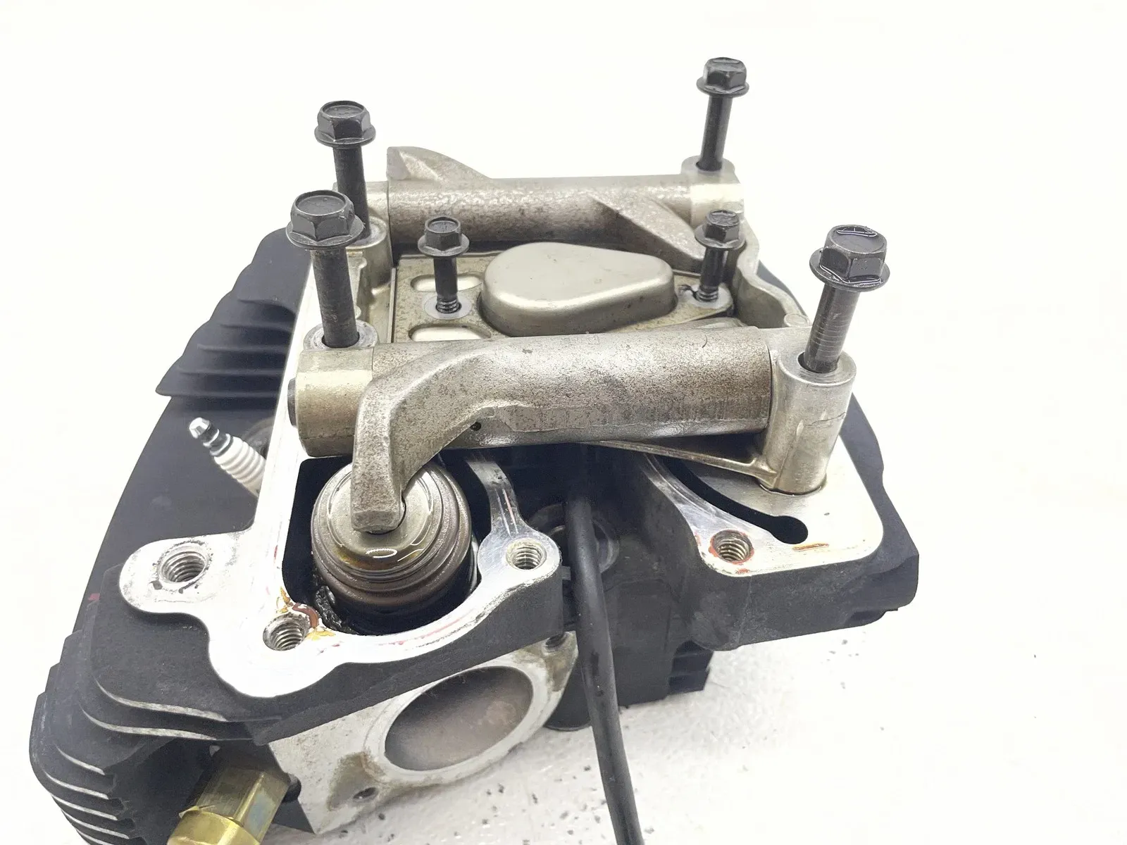 12-16 HARLEY-DAVIDSON ELECTRA GLIDE ULTRA CLASSIC ENGINE FRONT CYLINDER HEAD