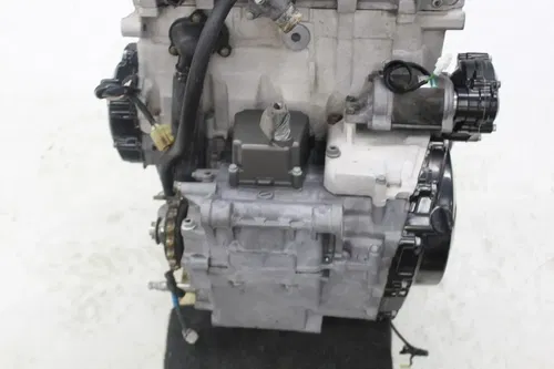 05-06 SUZUKI GSXR1000 ENGINE MOTOR CYLINDER HEAD CASES CRANK *STRONG RUNNER*