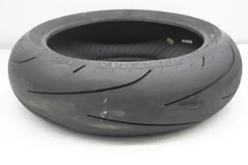 DUNLOP SPORTMAX 190/55 ZR17 M/C 75W REAR BACK TIRE (TREAD:6/32NDS)