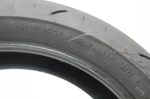 DUNLOP SPORTMAX 190/55 ZR17 M/C 75W REAR BACK TIRE (TREAD:6/32NDS)