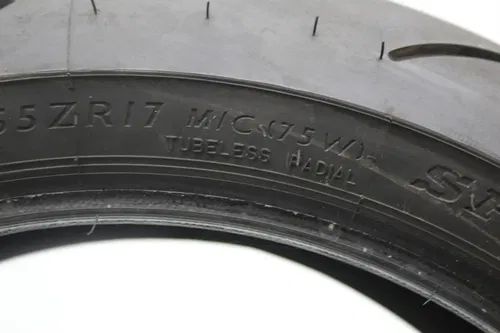 DUNLOP SPORTMAX 190/55 ZR17 M/C 75W REAR BACK TIRE (TREAD:6/32NDS)