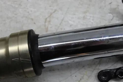 06-07 SUZUKI GSXR600 FRONT FORKS SHOCK SUSPENSION SET PAIR