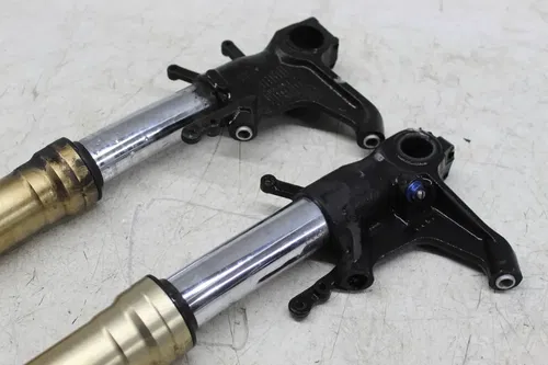 06-07 SUZUKI GSXR600 FRONT FORKS SHOCK SUSPENSION SET PAIR