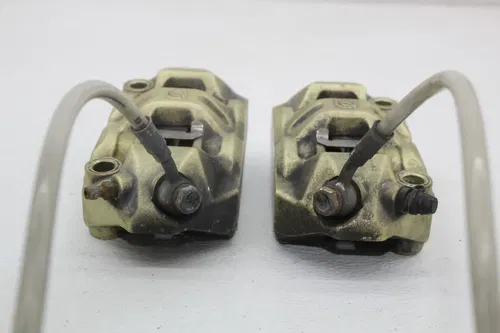04-10 APRILIA RSV1000R BREMBO RIGHT LEFT FRONT BRAKE CALIPER SET PAIR CALIPERS