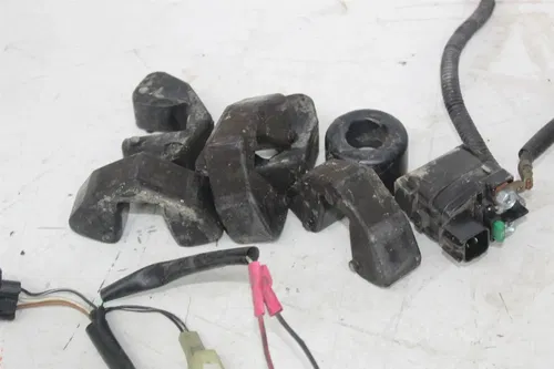 05-06 SUZUKI GSXR1000 parts hardware nuts bolts sprocket clipon axle