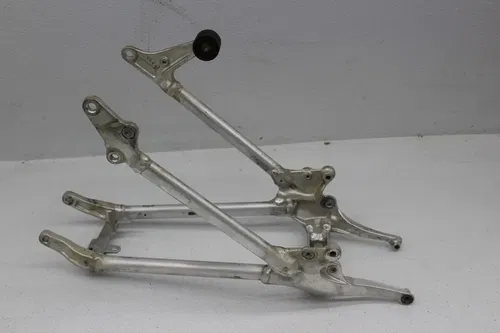 14-17 HONDA CRF250R REAR BACK SUB FRAME SUBFRAME 50200-MEN-A70