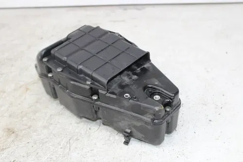 2012 YAMAHA ROADLINER S XV1900S AIRBOX AIR INTAKE FILTER BOX