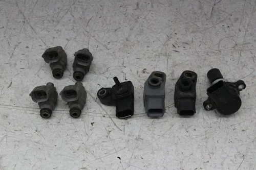 11-24 SUZUKI GSXR750 TPS THROTTLE POSITION SECONDARY PRIMARY SENSOR SENSORS