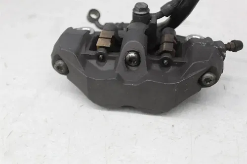 05-06 SUZUKI GSXR1000 FRONT BRAKE CALIPERS SET