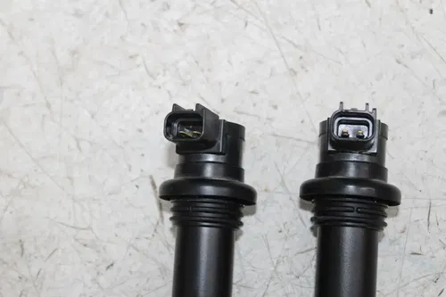 22-24 YAMAHA YZF R7 IGNITION COILS COIL SPARK PLUG CAPS