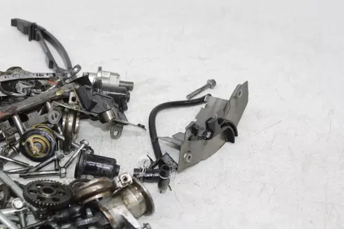 1989 YAMAHA VENTURE ROYALE XVZ1300D PARTS AND HARDWARE NUTS BOLTS