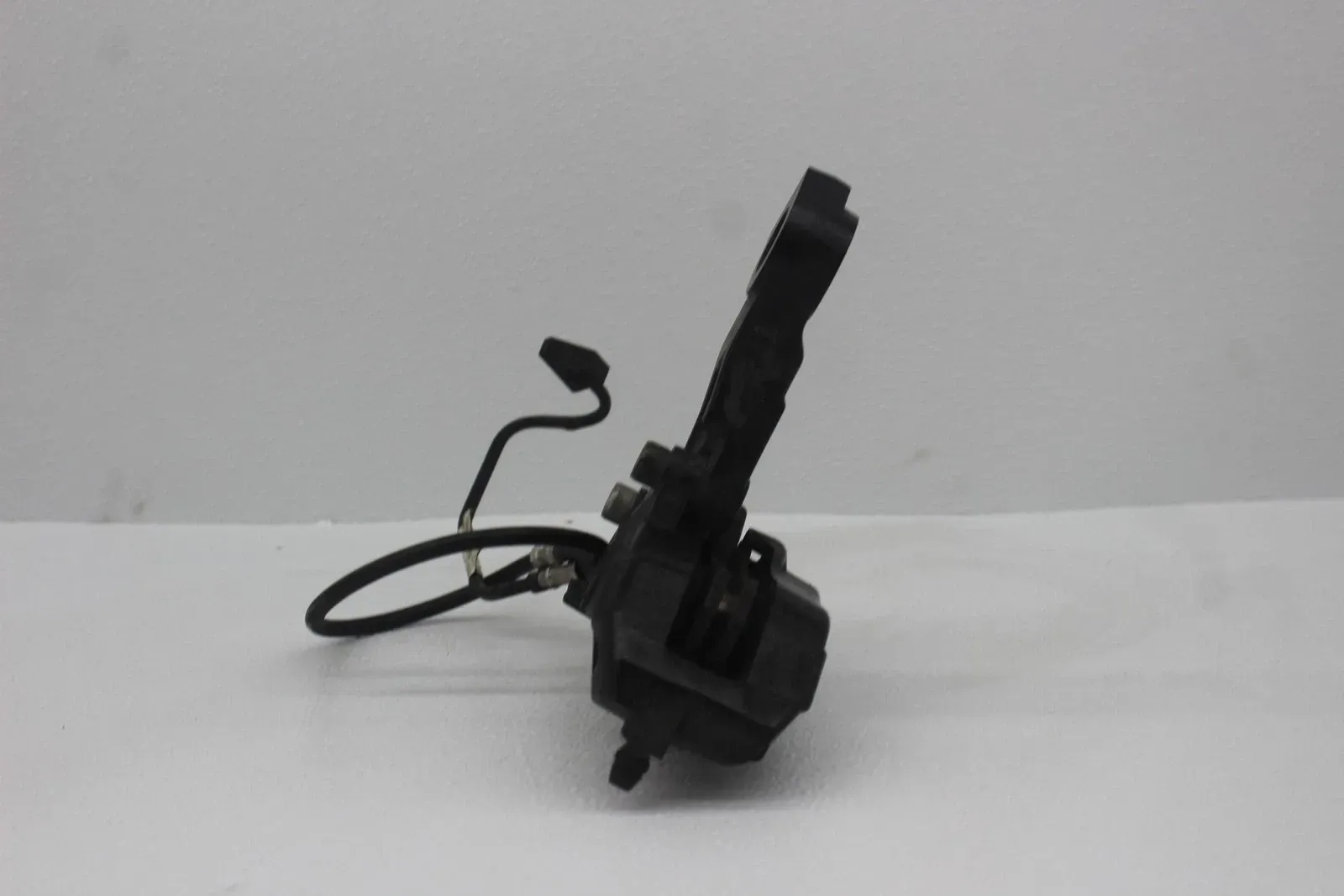 17-23 HARLEY-DAVIDSON ELECTRA GLIDE ULTRA CLASSIC FLHTCUI REAR BACK BRAKE