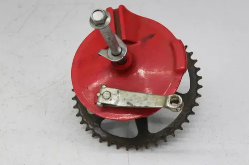 87 YAMAHA SRX250 REAR BACK SPROCKET WITH DRUM AXEL BOLT