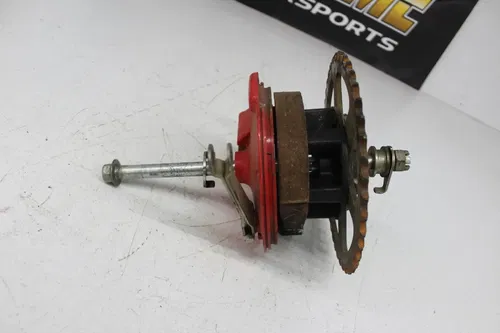 87 YAMAHA SRX250 REAR BACK SPROCKET WITH DRUM AXEL BOLT