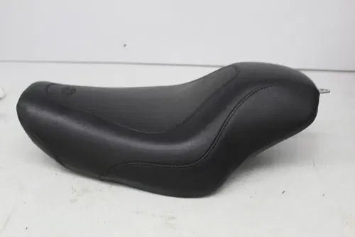 07-19 Harley-davidson Sportster 1200 Xl1200c mustang Front Drivers Seat (read)