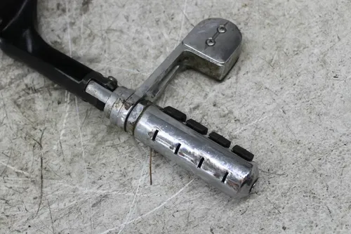 2007 HARLEY-DAVIDSON SOFTAIL FXST RIGHT REARSET DRIVER FOOT PEG