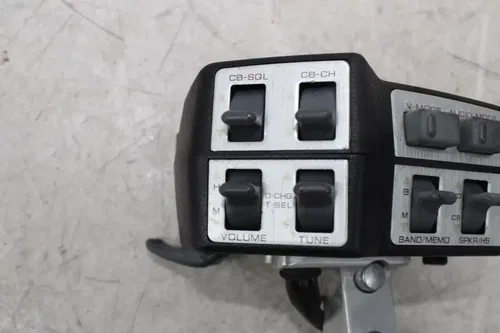 97-00 HONDA VALKYRIE 1500 GL1500CF CB VOLUME TUNE AUDIO SWITCH SWITCHES