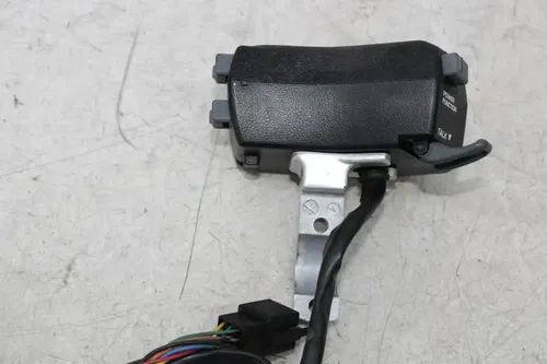97-00 HONDA VALKYRIE 1500 GL1500CF CB VOLUME TUNE AUDIO SWITCH SWITCHES