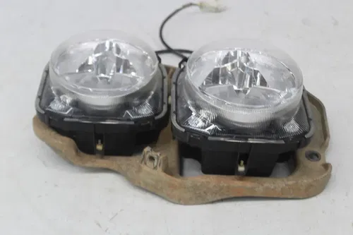 16 YAMAHA YXZ1000R FRONT RIGHT HEADLIGHT HEAD LIGHT LAMP SET