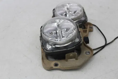 16 YAMAHA YXZ1000R FRONT RIGHT HEADLIGHT HEAD LIGHT LAMP SET