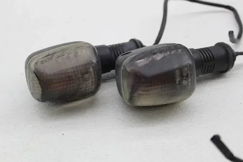 01-07 SUZUKI HAYABUSA RIGHT LEFT TURN SIGNAL LIGHT INDICATORS PAIR