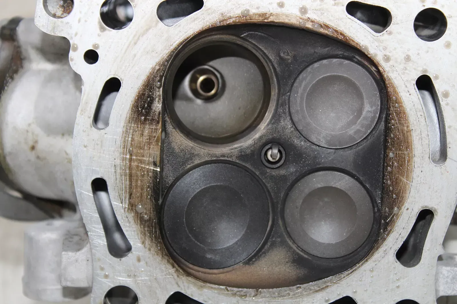 14-17 YAMAHA YZ450F ENGINE MOTOR CYLINDER HEAD VALVES COVER (SEE DESCP)