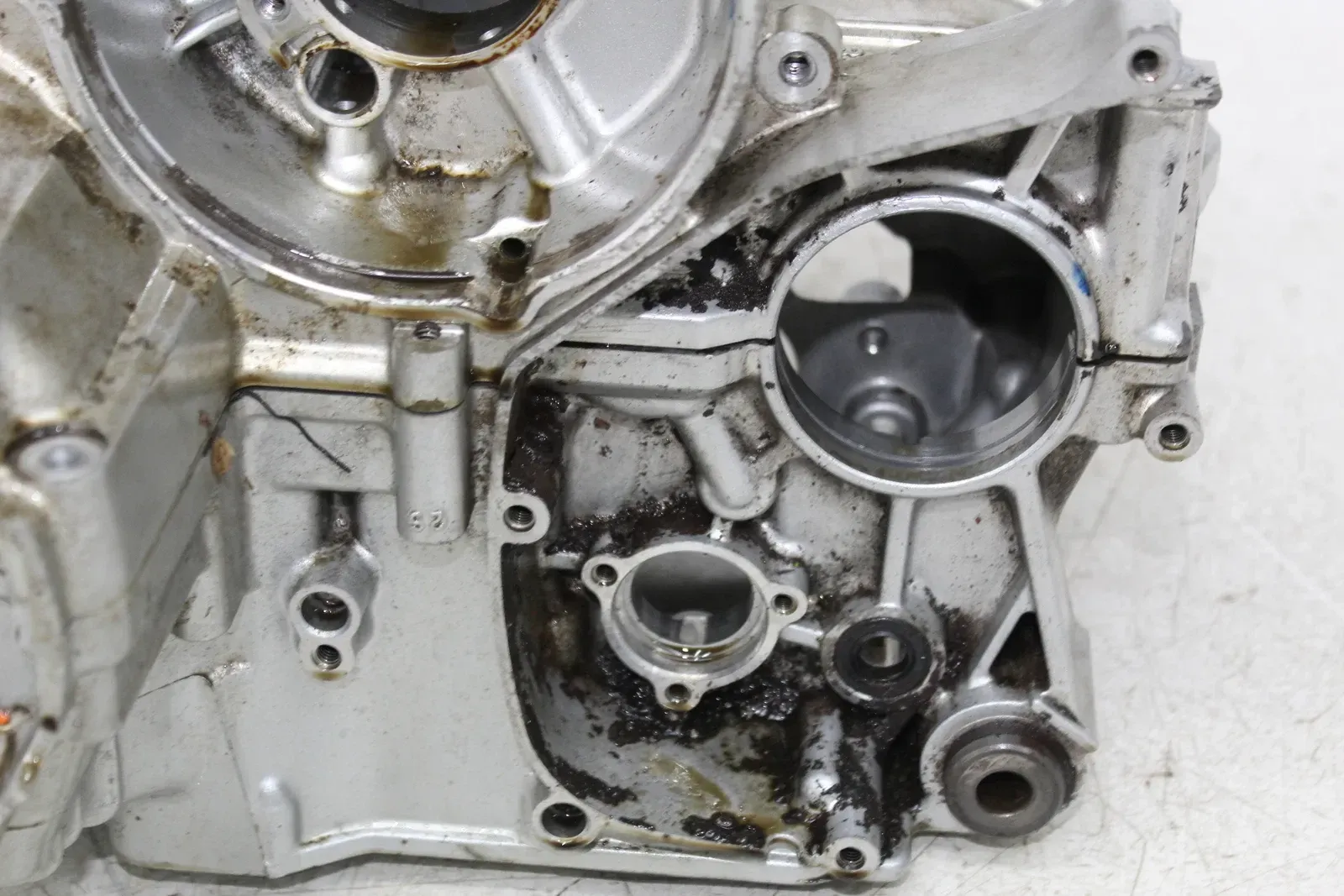 92 YAMAHA SECA II 600 XJ600 ENGINE MOTOR CRANKCASE CRANK CASES BLOCK