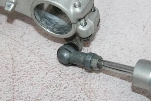 2003 SUZUKI GSXR600 FRONT UPPER LOWER FORKS CLAMP TRIPLE TREE STEM