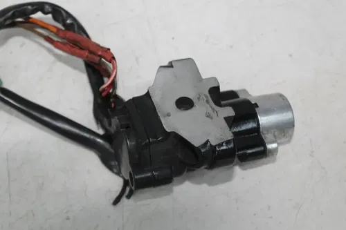 88-97 SUZUKI KATANA 600 IGNITION LOCK W KEY (SEE DESCP)
