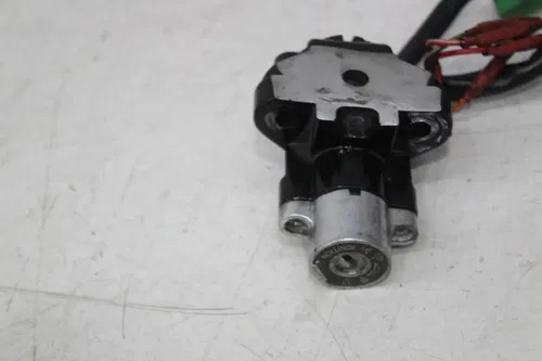 88-97 SUZUKI KATANA 600 IGNITION LOCK W KEY (SEE DESCP)