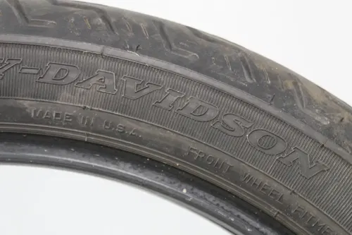 HARLEY DAVIDSON DUNLOP 100/90-19 M/C 57H D401F FRONT TIRE (TREAD:5/32NDS)
