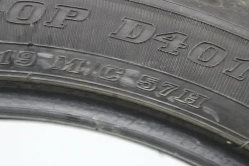 HARLEY DAVIDSON DUNLOP 100/90-19 M/C 57H D401F FRONT TIRE (TREAD:5/32NDS)