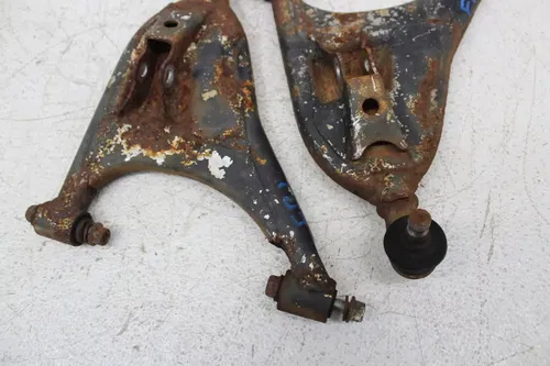 1987 SUZUKI QUADRUNNER 230 LT230s 2X4 FRONT LOWER UPPER LEFT CONTROL A ARMS